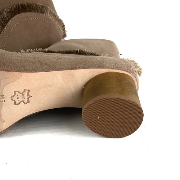 Bernardo Ingrid Suede Booties Brown Size 8M - Picture 10 of 10